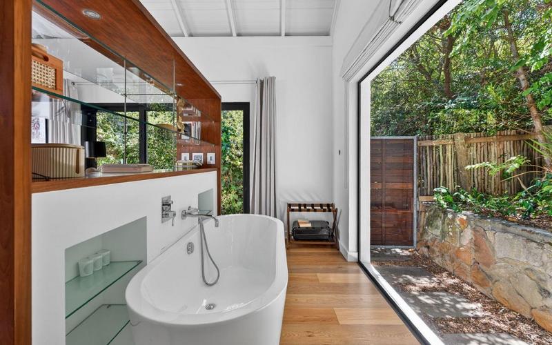 5 Bedroom Property for Sale in Camps Bay Western Cape